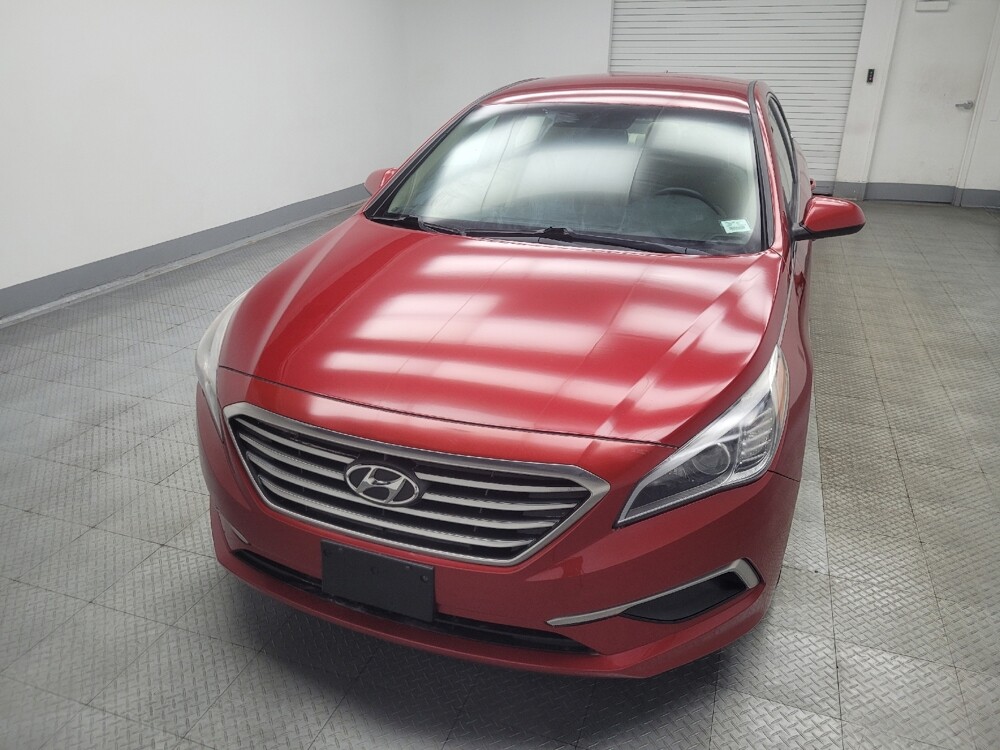 2017 Hyundai Sonata in Indianapolis, IN 46219 - 18141893 15