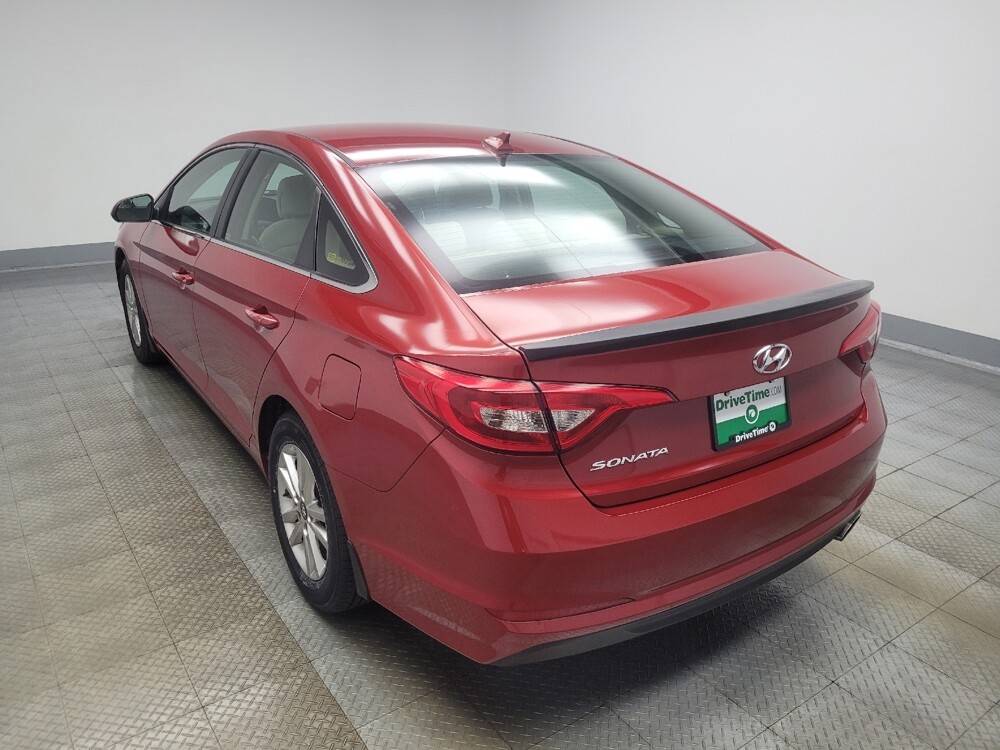 2017 Hyundai Sonata in Indianapolis, IN 46219 - 18141893 5