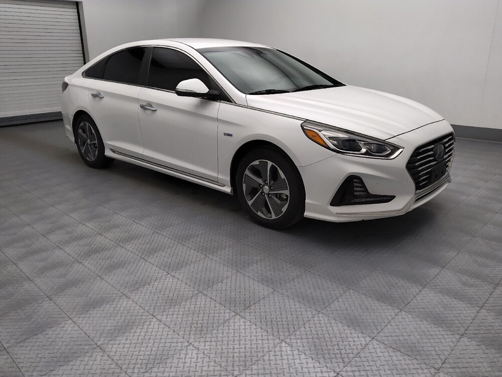 2019 Hyundai Sonata in Topeka, KS 66611 - 18141897 11
