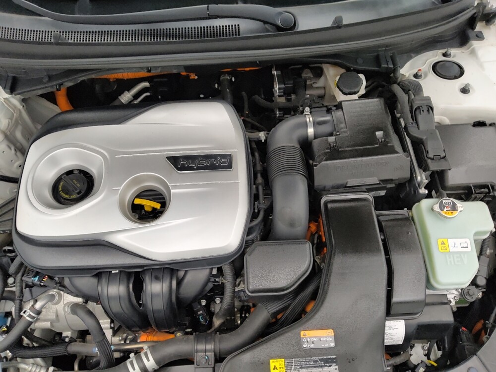 2019 Hyundai Sonata in Topeka, KS 66611 - 18141897 30