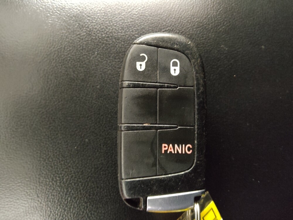 2016 Jeep Grand Cherokee in Union City, GA 30291 - 18141899 32