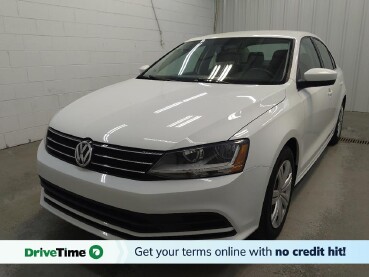 2017 Volkswagen Jetta in Cincinnati, OH 45255