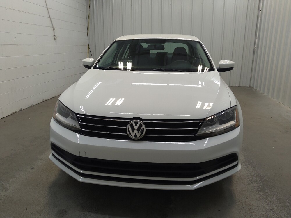 2017 Volkswagen Jetta in Cincinnati, OH 45255 - 18141910 15