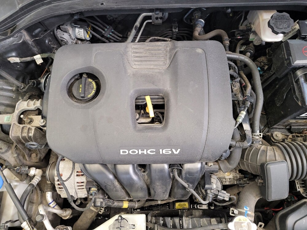 2018 Hyundai Elantra in Columbus, OH 43228 - 18141929 30