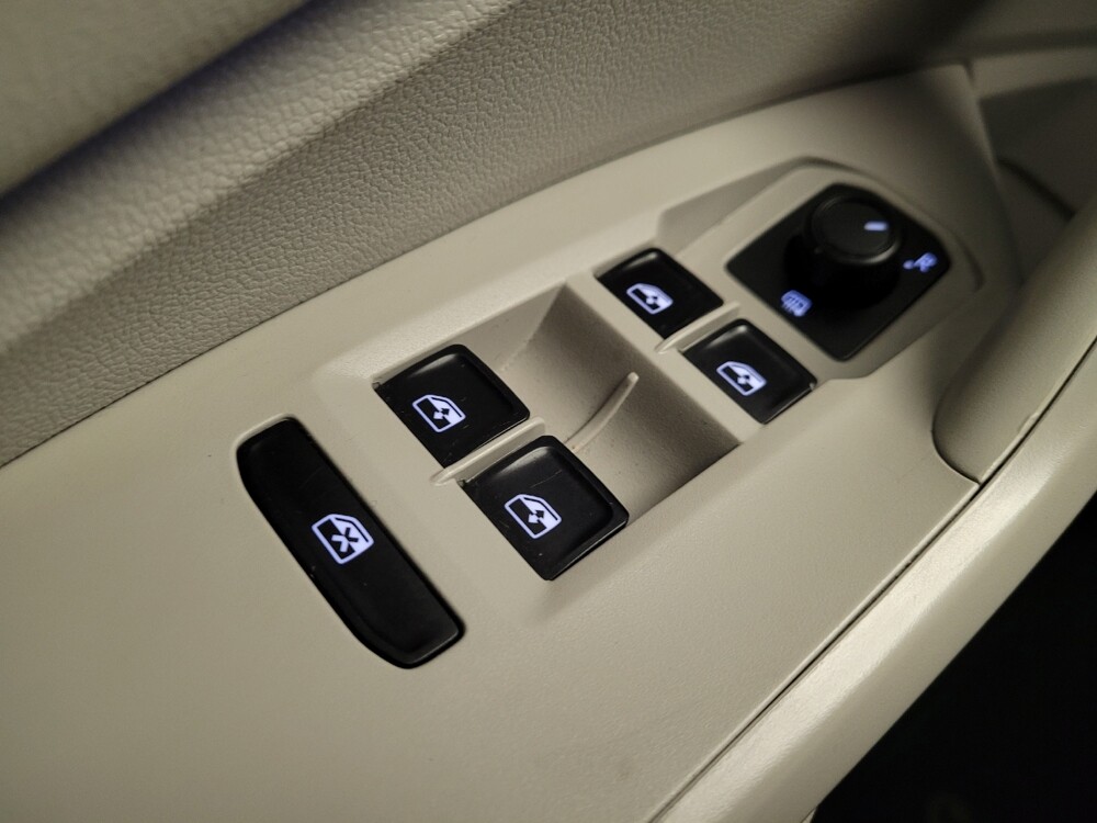 2019 Volkswagen Jetta in Lexington, KY 40509 - 18141931 27