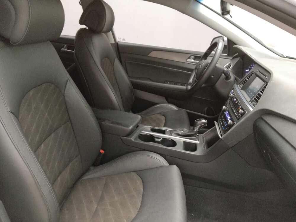 2016 Hyundai Sonata in Athens, GA 30606 - 18141944 21