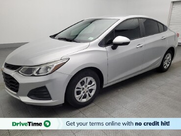 2019 Chevrolet Cruze in Sanford, FL 32773