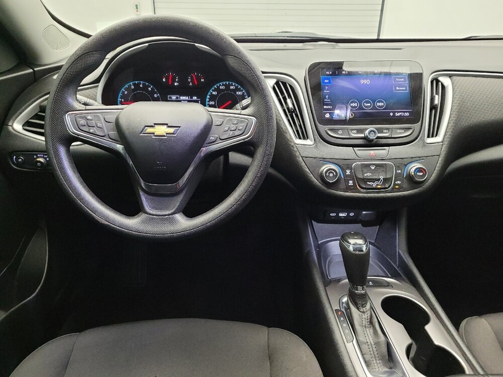 2019 Chevrolet Malibu in Lexington, KY 40509 - 18141950 22