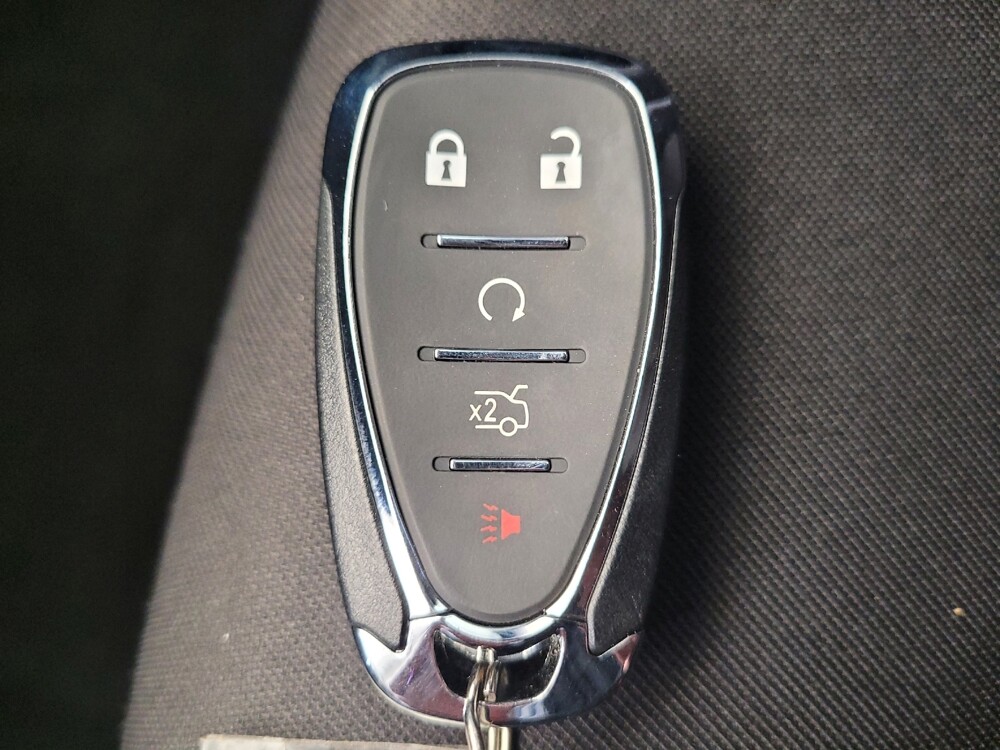 2019 Chevrolet Malibu in Lexington, KY 40509 - 18141950 32