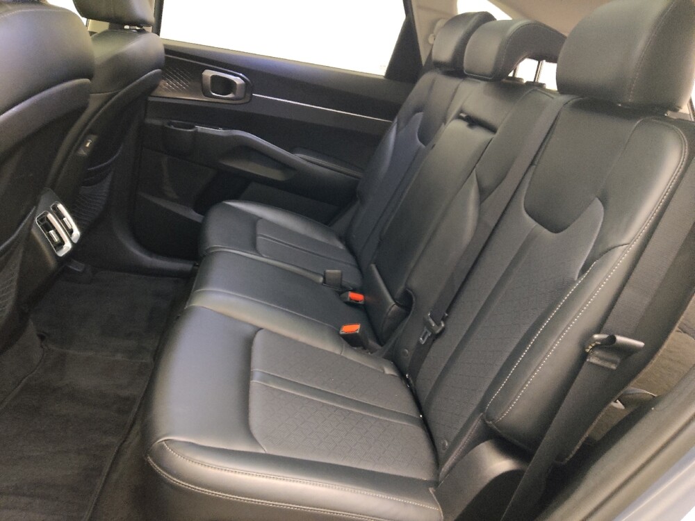 2021 Kia Sorento in Conyers, GA 30094 - 18141951 18