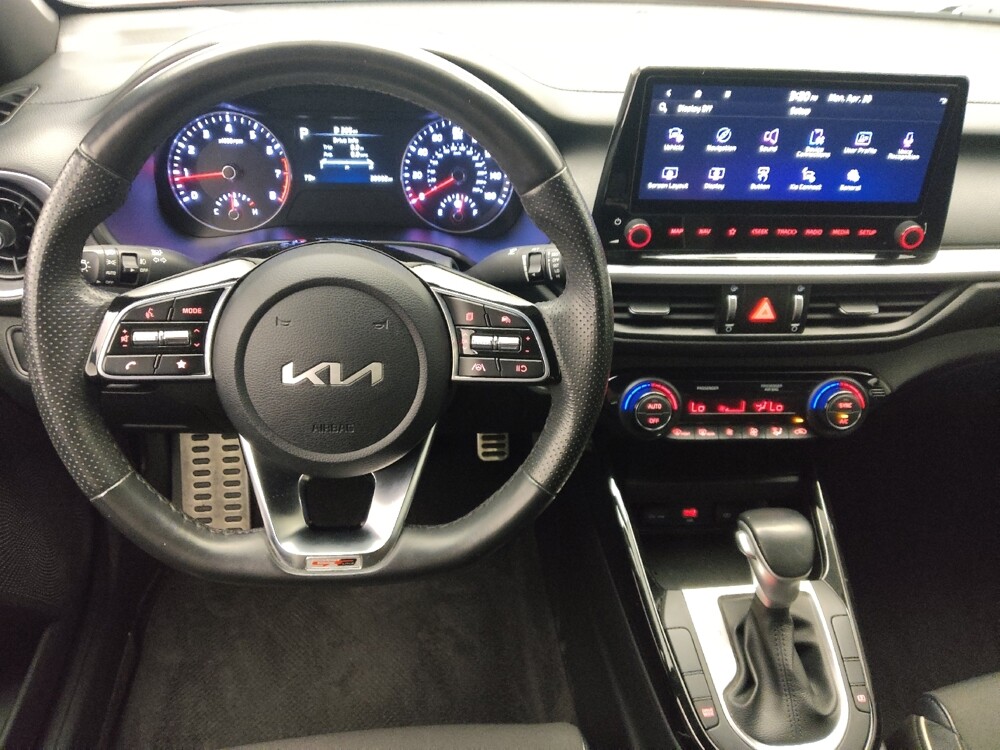 2023 Kia Forte in Savannah, GA 31419 - 18141954 22