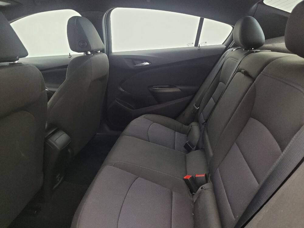 2019 Chevrolet Cruze in Lexington, KY 40509 - 18141956 18