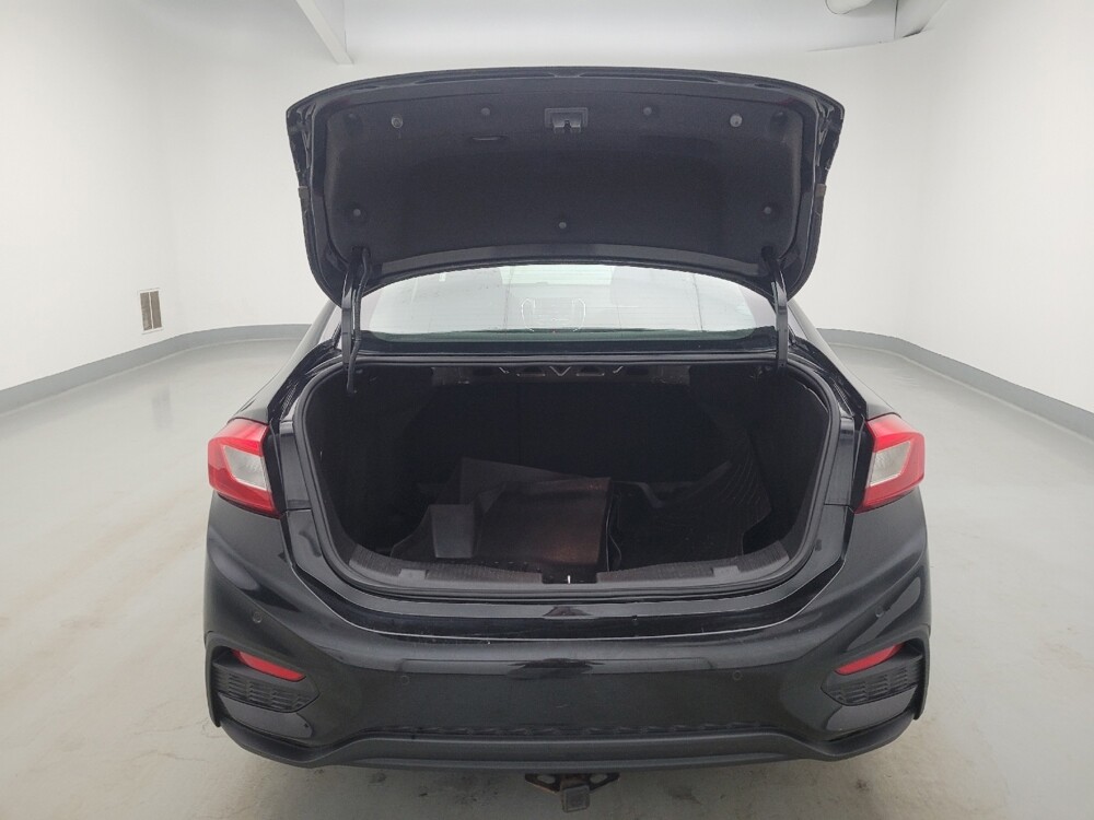 2019 Chevrolet Cruze in Lexington, KY 40509 - 18141956 29