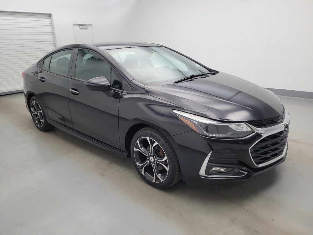 2019 Chevrolet Cruze in Lexington, KY 40509 - 18141956 11