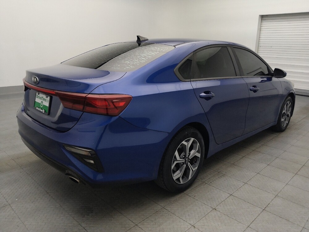 2019 Kia Forte in Savannah, GA 31419 - 18141962 9