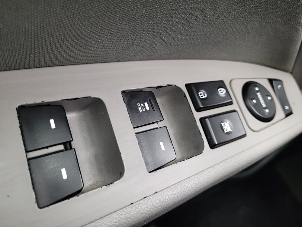 2018 Hyundai Elantra in Las Vegas, NV 89104 - 18141963 27