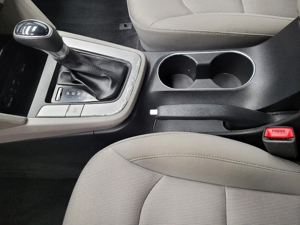 2018 Hyundai Elantra in Las Vegas, NV 89104 - 18141963 26
