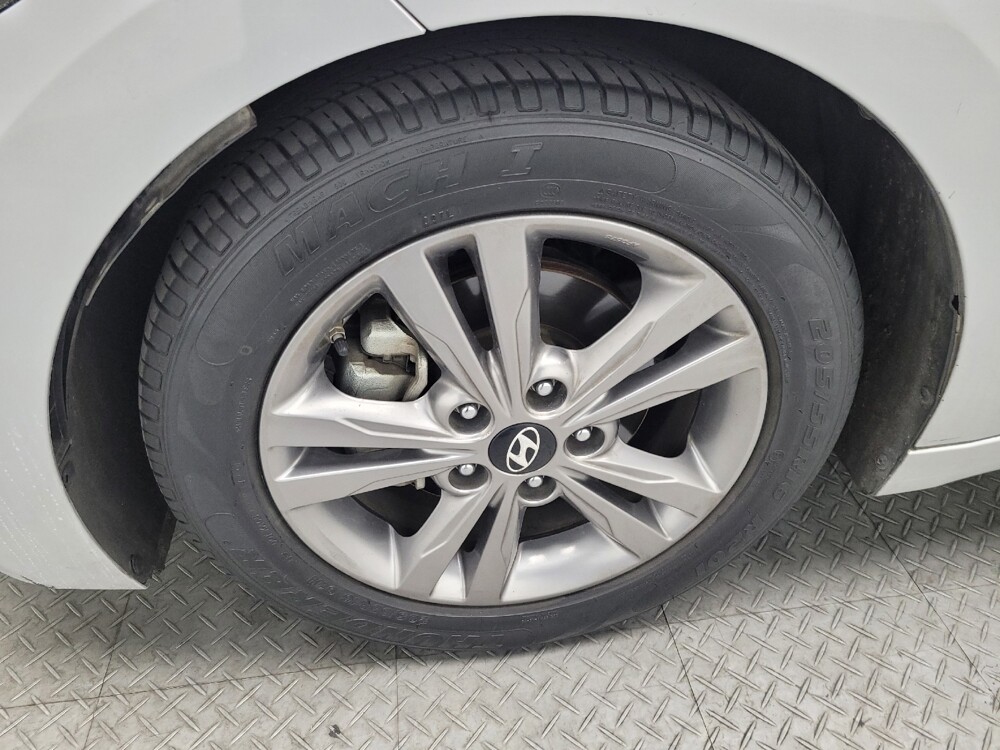 2018 Hyundai Elantra in Las Vegas, NV 89104 - 18141963 31