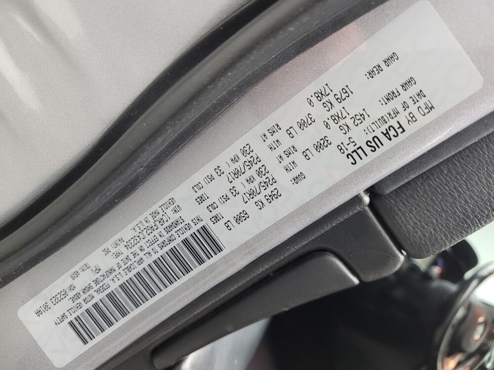 2018 Jeep Grand Cherokee in Taylor, MI 48180 - 18141966 33