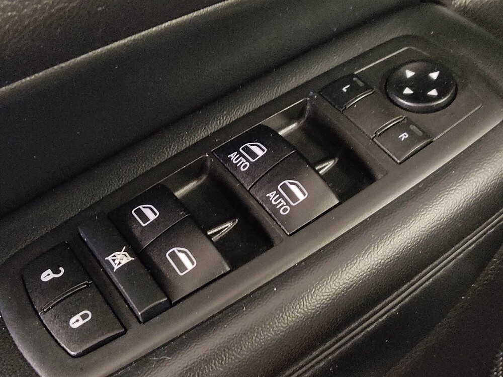 2021 Jeep Grand Cherokee in Houston, TX 77074 - 18141975 27