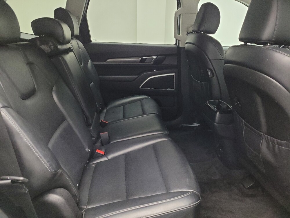 2020 Kia Telluride in Eastpointe, MI 48021 - 18141990 19