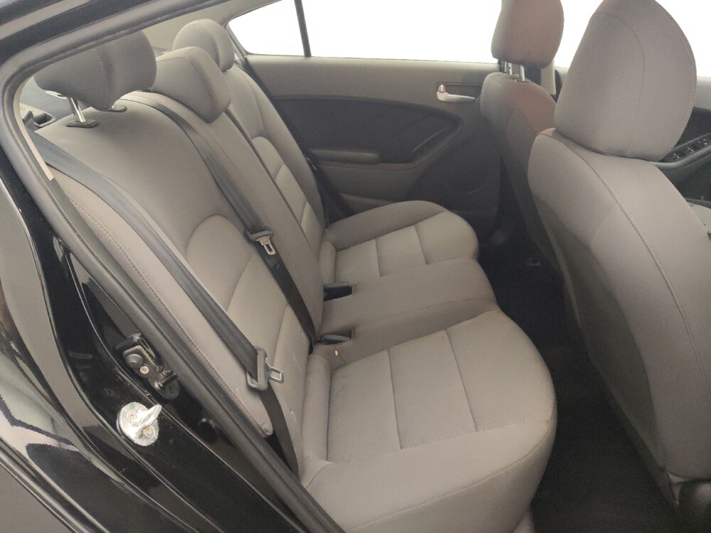 2017 Kia Forte in Houston, TX 77034 - 18141994 19