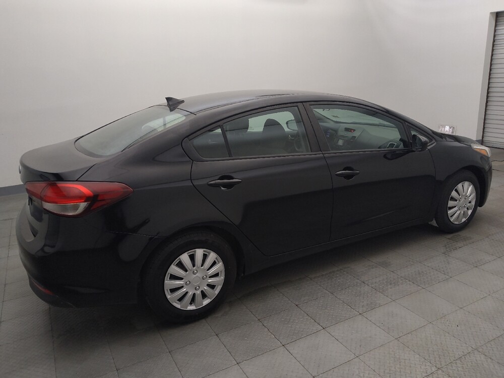 2017 Kia Forte in Houston, TX 77034 - 18141994 10