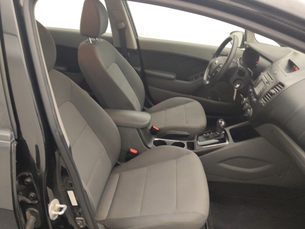 2017 Kia Forte in Houston, TX 77034 - 18141994 21