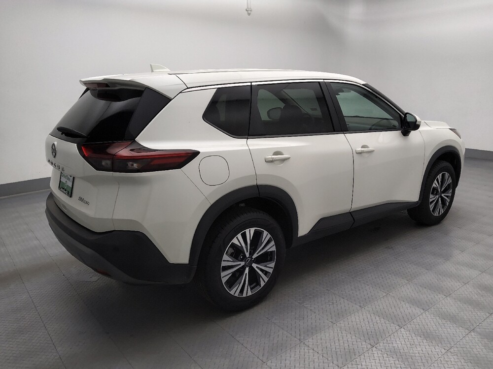 2022 Nissan Rogue in Springfield, MO 65807 - 18141997 10