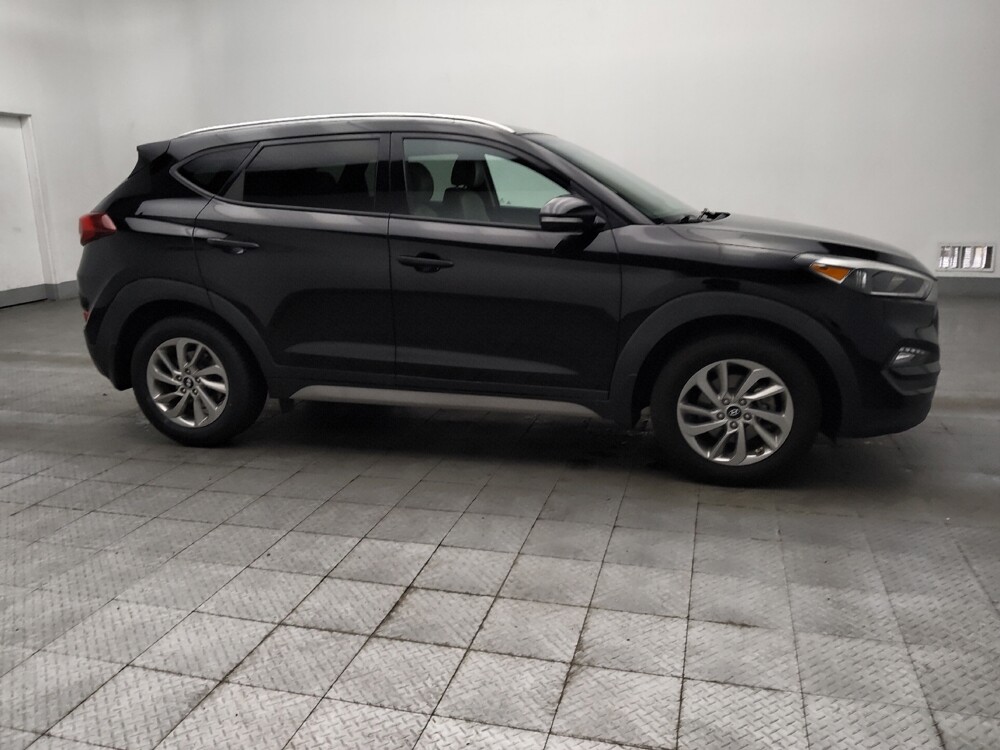 2018 Hyundai Tucson in Morrow, GA 30260 - 18142002 11