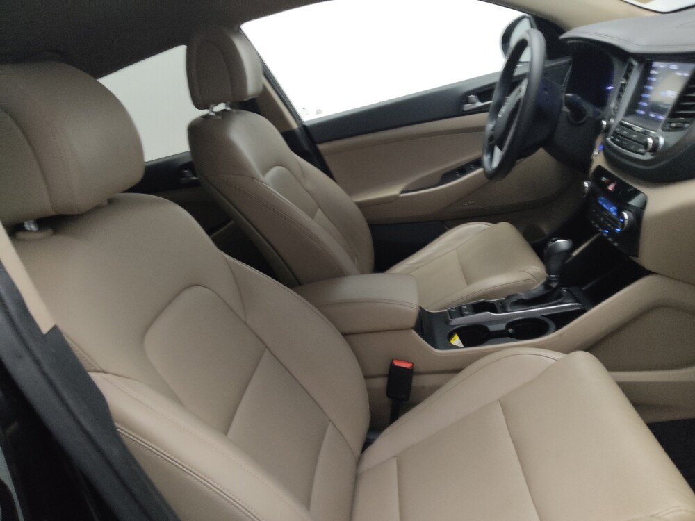 2018 Hyundai Tucson in Morrow, GA 30260 - 18142002 21