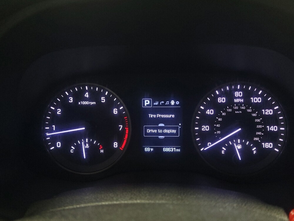 2018 Hyundai Tucson in Morrow, GA 30260 - 18142002 23