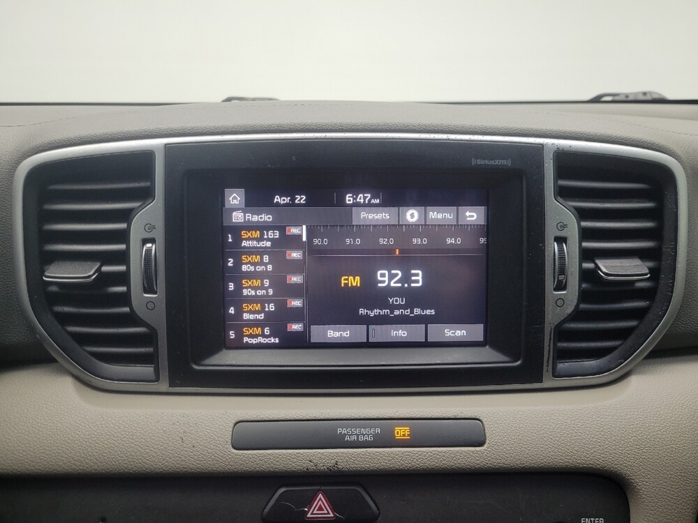2017 Kia Sportage in Indianapolis, IN 46222 - 18142005 25