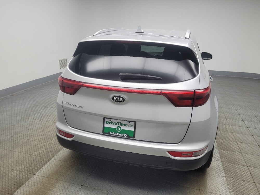 2017 Kia Sportage in Indianapolis, IN 46222 - 18142005 7