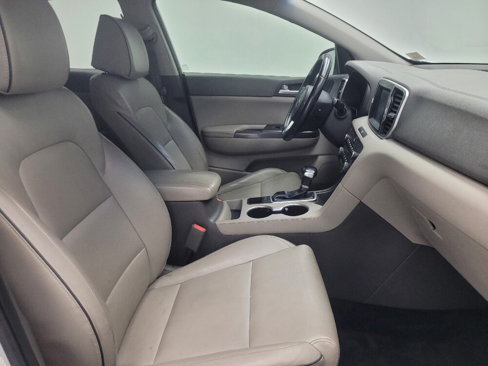 2017 Kia Sportage in Indianapolis, IN 46222 - 18142005 21