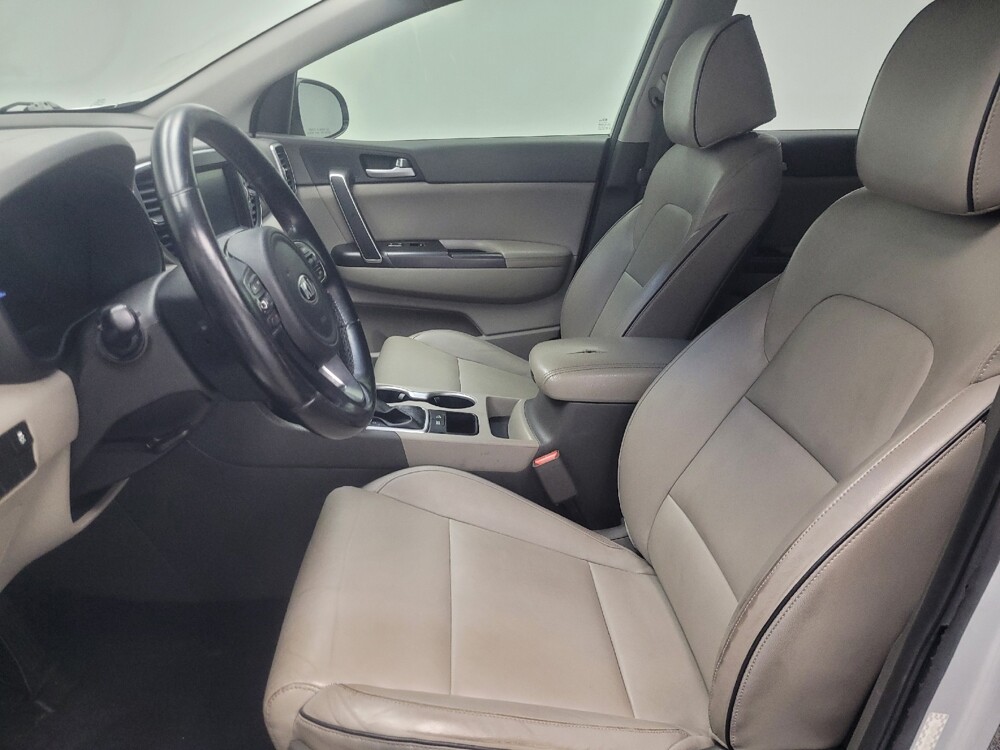 2017 Kia Sportage in Indianapolis, IN 46222 - 18142005 17