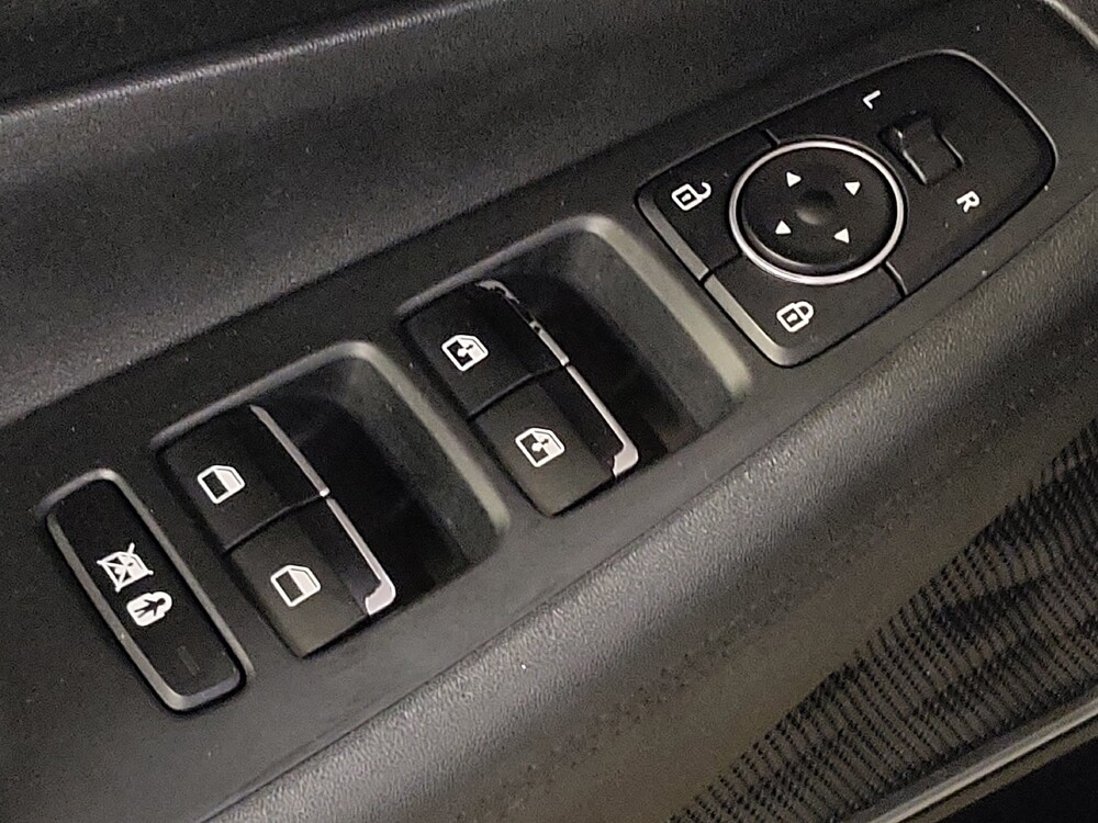 2020 Hyundai Santa Fe in Kissimmee, FL 34744 - 18142006 27