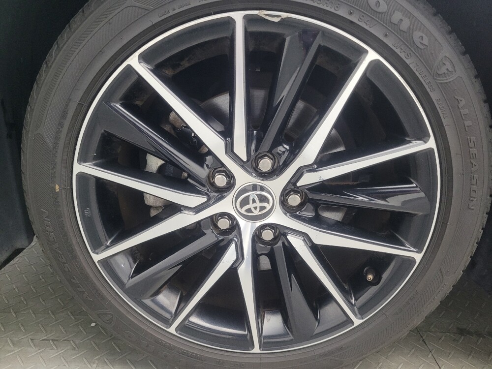 2021 Toyota Camry in Knoxville, TN 37923 - 18142011 31