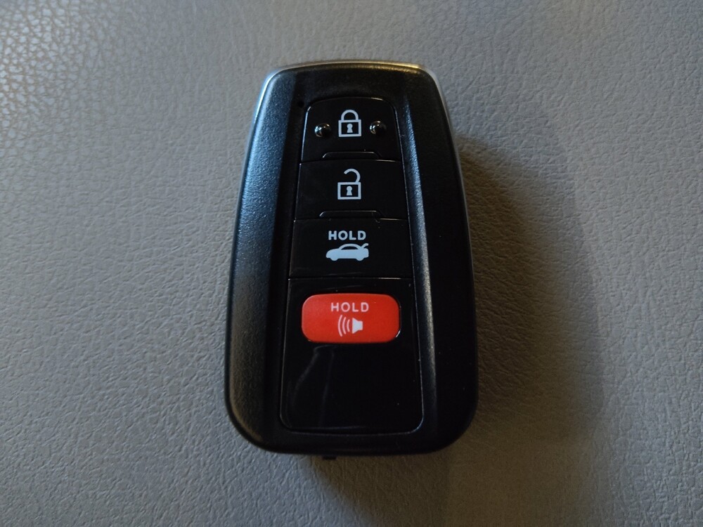 2021 Toyota Camry in Knoxville, TN 37923 - 18142011 32