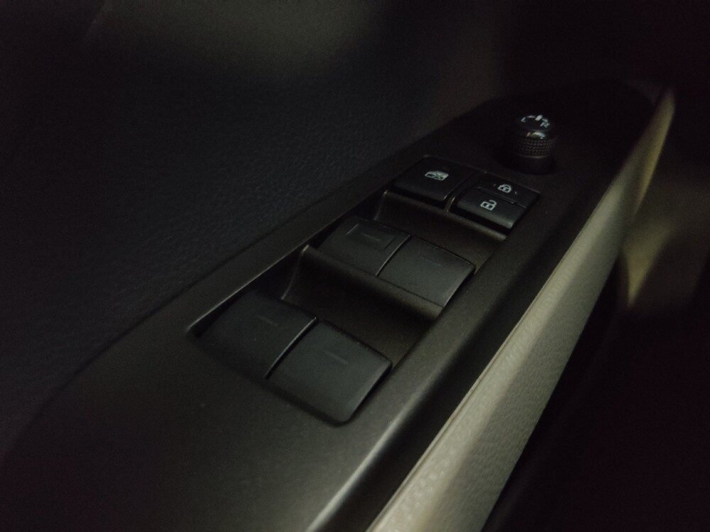 2021 Toyota Camry in Knoxville, TN 37923 - 18142011 27