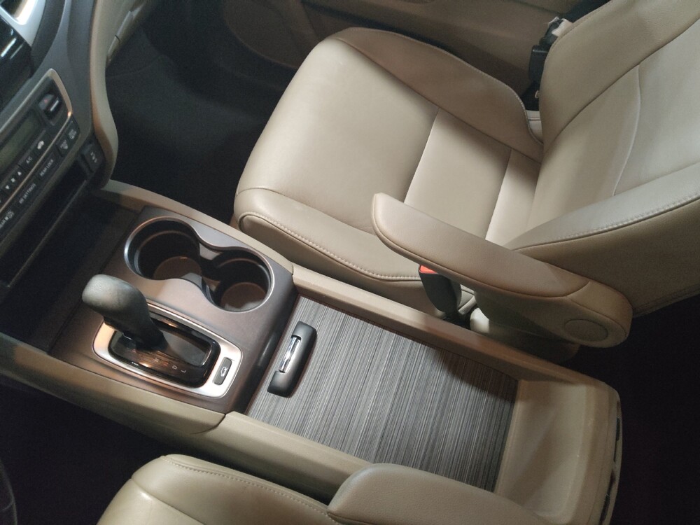 2016 Honda Pilot in Arlington, TX 76011 - 18142013 26