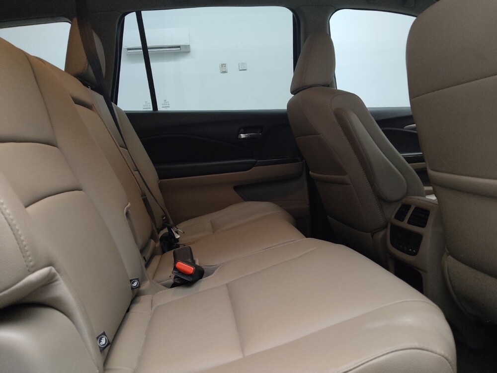 2016 Honda Pilot in Arlington, TX 76011 - 18142013 19
