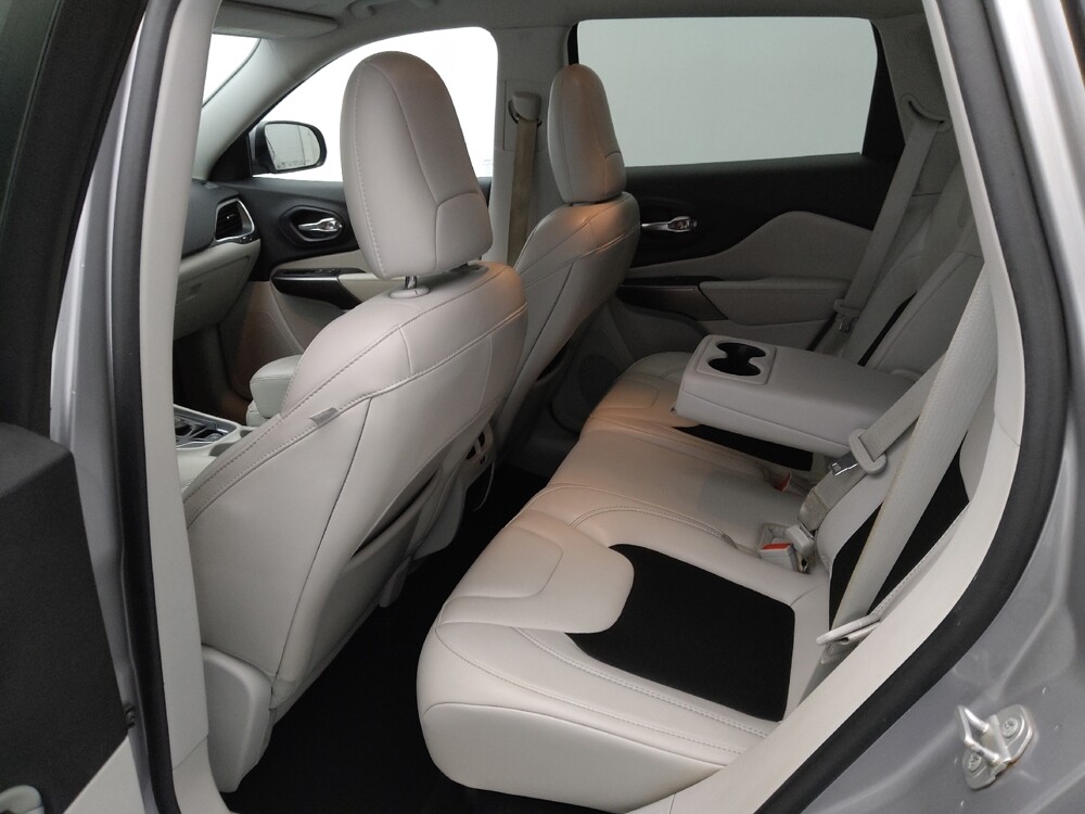 2020 Jeep Cherokee in Springfield, MO 65807 - 18142016 18