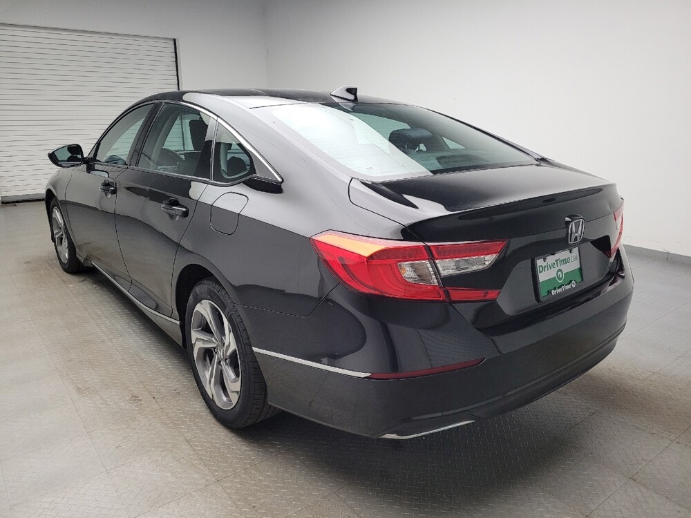 2018 Honda Accord in Taylor, MI 48180 - 18142018 5