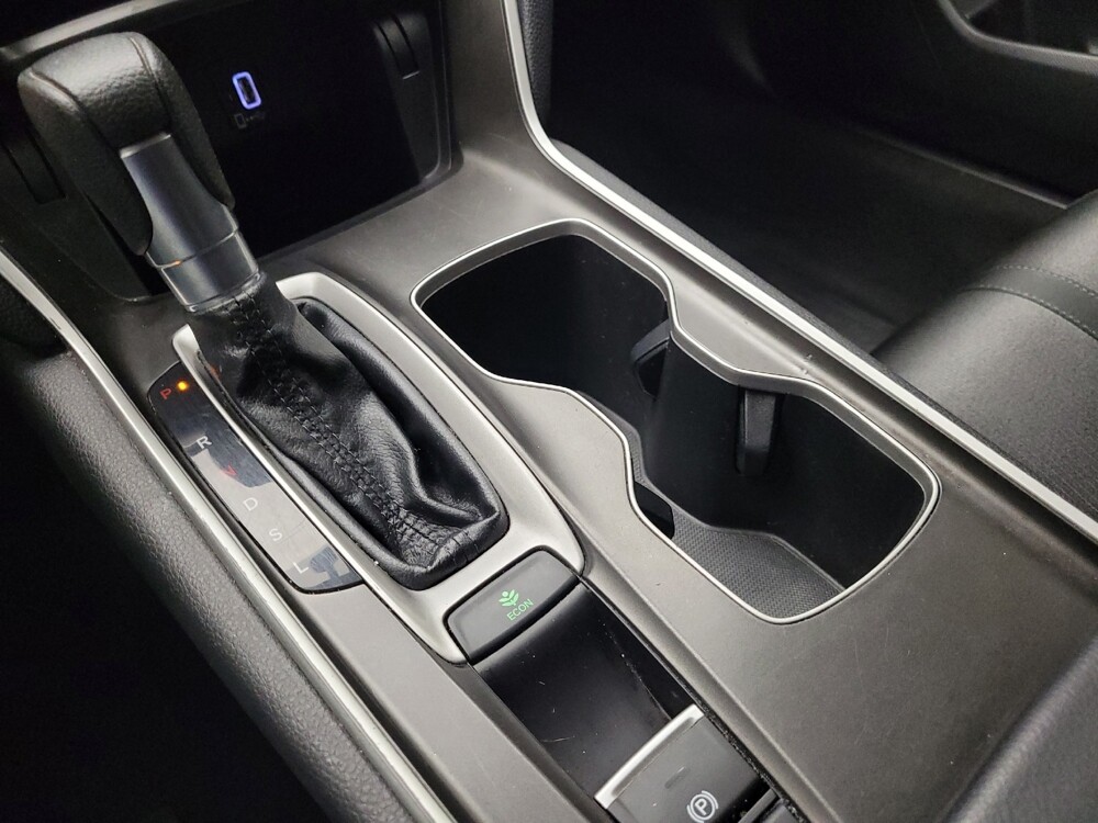2018 Honda Accord in Taylor, MI 48180 - 18142018 26