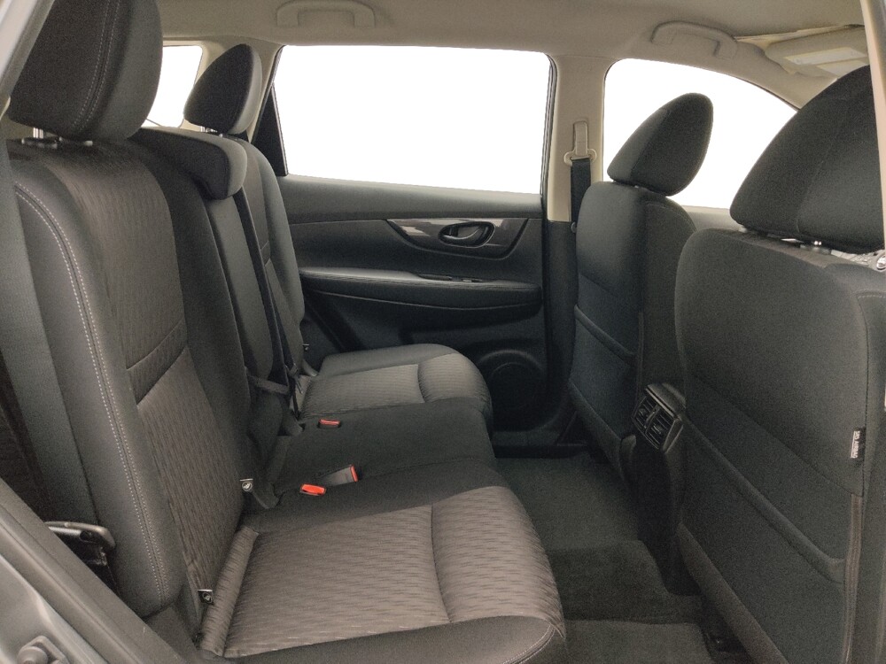 2019 Nissan Rogue in Knoxville, TN 37923 - 18142021 19