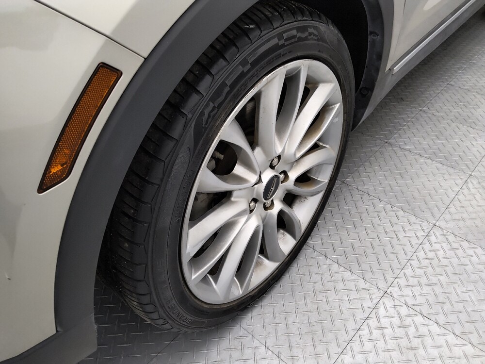 2015 Lincoln MKC in St. Louis, MO 63136 - 18142023 31