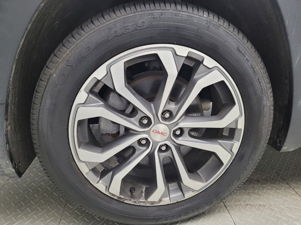 2020 GMC Terrain in Eastpointe, MI 48021 - 18142026 31