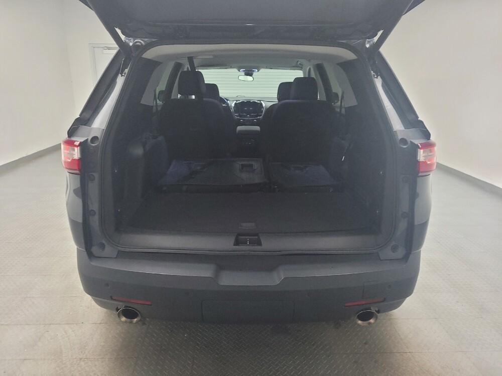 2021 Chevrolet Traverse in Eastpointe, MI 48021 - 18142029 29