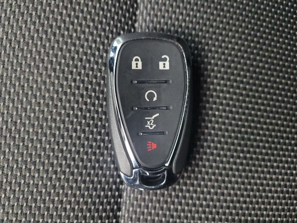 2021 Chevrolet Traverse in Eastpointe, MI 48021 - 18142029 32